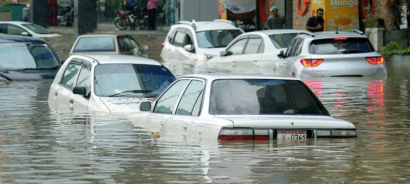 Karachi to See Warm Weather Ahead of Rain Later This Week