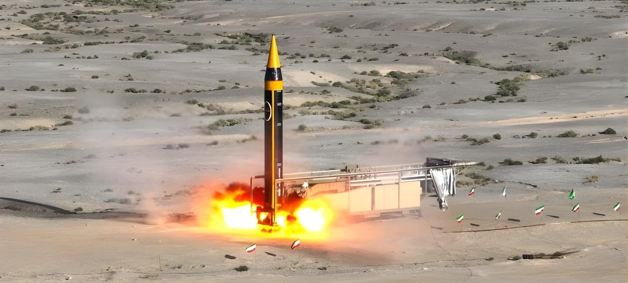 Missile Fired from Iran Toward Turkey Destroyed by NATO Defenses Ankara