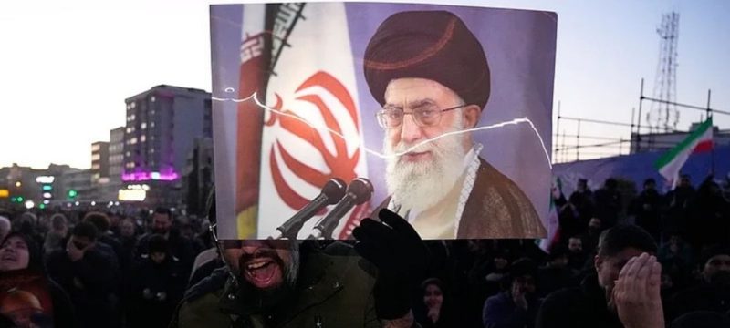 Khamenei Killed Sparks Protests and Clashes in Karachi
