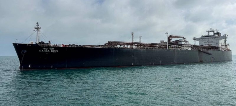 Crude Carriers Reverse Course Near Strait of Hormuz