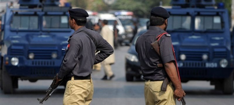 Firing At Karachi’s Mall Leaves FBR inspector injured After Dispute Escalates