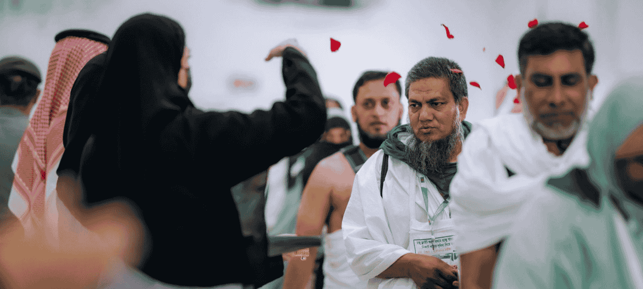 Over 5,000 Pakistani Pilgrims Reach Madinah As Hajj Flights Continue Smoothly