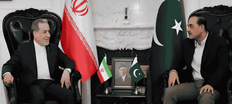 Iran FM Abbas Araghchi Meets Pakistan Military Leadership Amid Diplomatic Push