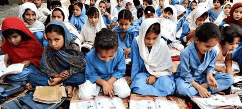 Sindh Moves To Include Hindu Religious Education in School Curriculum For Hindu Students