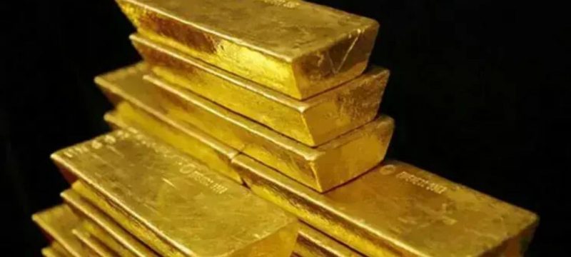 Gold prices fall in Pakistan as global rates decline amid rising oil concerns