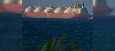 Iran Allows US Naval Vessels Passage Through Strait of Hormuz Under Conditions