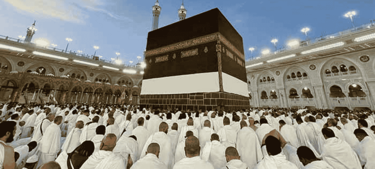 Pakistan Hajj Mission Returns 4,308 Riyals To Pilgrim in Makkah