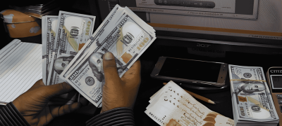 Currency Exchange Rates Remain Stable in Pakistan During Public Holiday