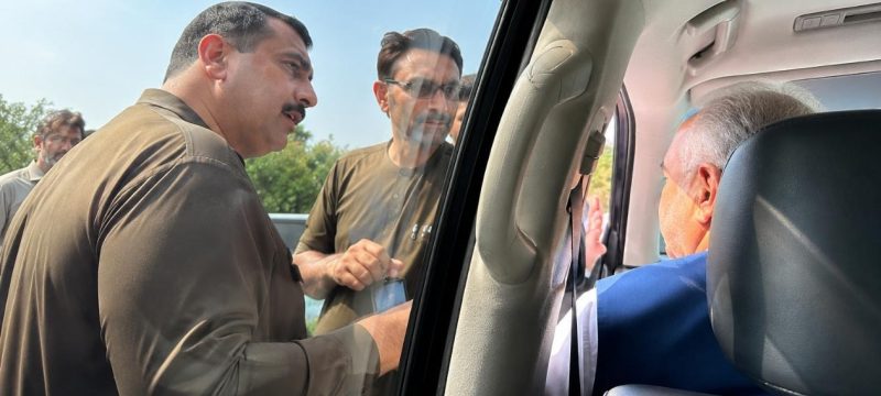 Traffic Disruption at Islamabad Airport as PTI Says Asad Qaiser Was Stopped Before Skardu Trip
