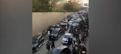 Karachi Road Rage Incident Goes Viral as Family Reportedly Harassed During Dispute