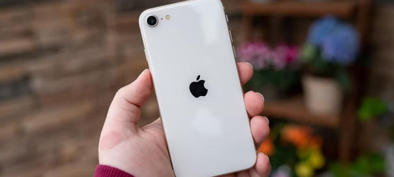 Apple Confirms iPhones Will Get More Expensive in Pakistan - Here's the Reason