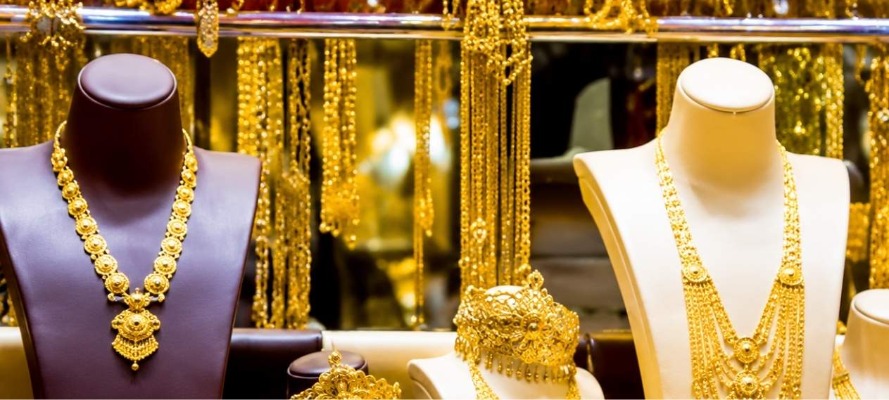 Gold Price in Pakistan Jumps by Rs7,250 Per Tola in Latest Market Update
