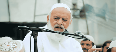 Renowned Islamic Scholar Mufti Abdul Qayyum Hazarvi Passes Away