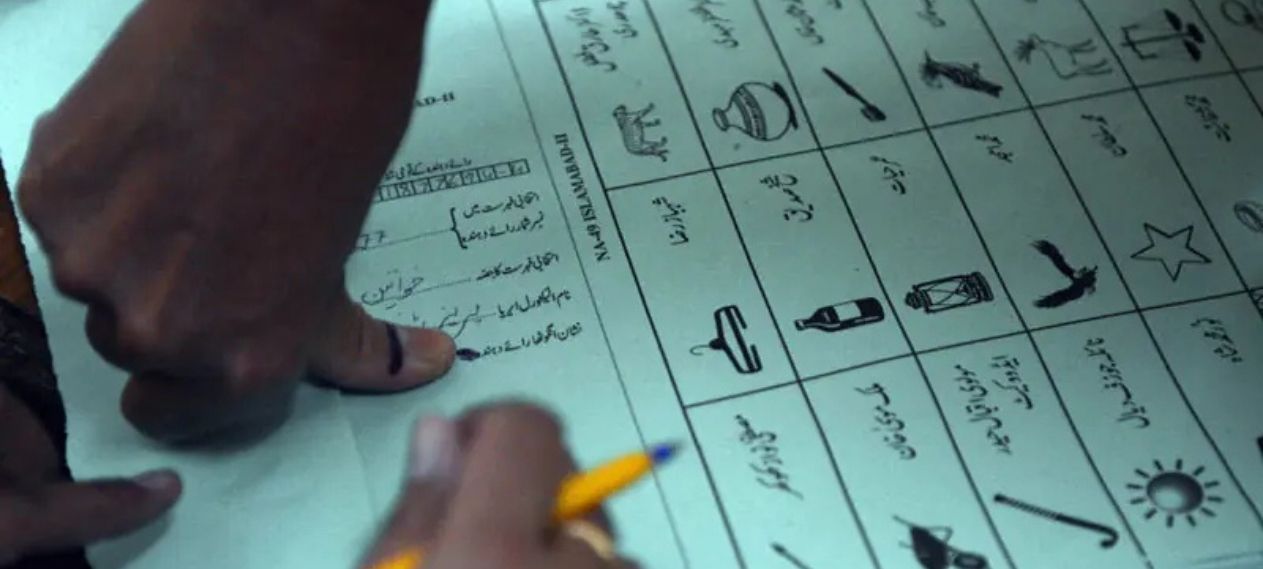AJK High Court Restores PTI Registration, Clears Way for PTI Candidates in Elections