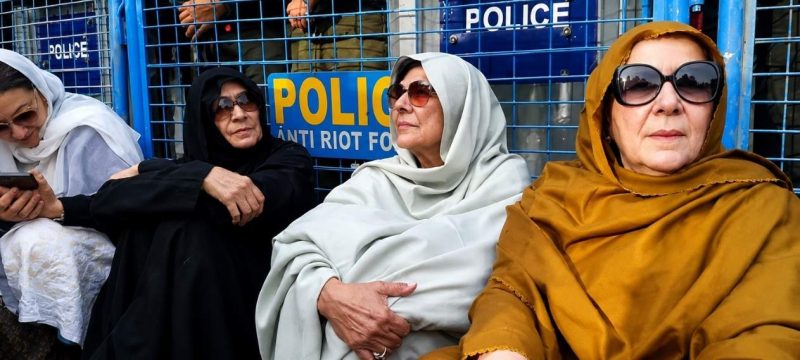 PTI Stages Sit-in after Imran Khan’s Sisters Denied Adiala Jail Meeting