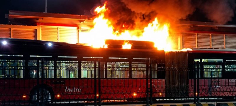 Shocking Incident on Lahore Metro Route as Bus Catches Fire
