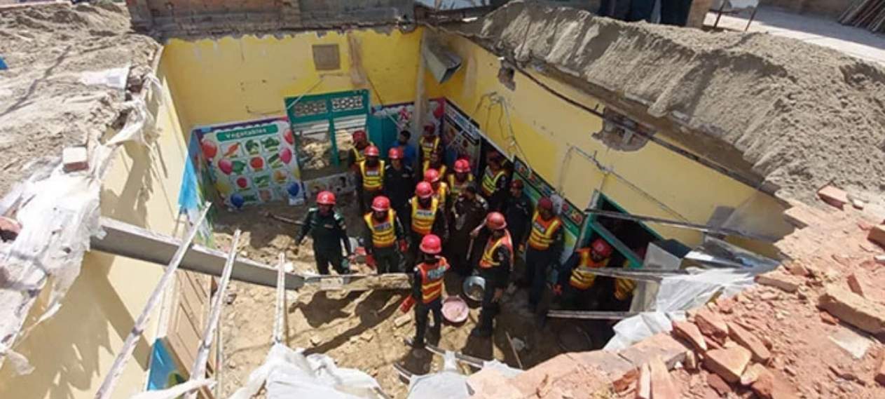 Update Lahore Kahna Area Academy Roof Collapse Leaves 14 Children Dead