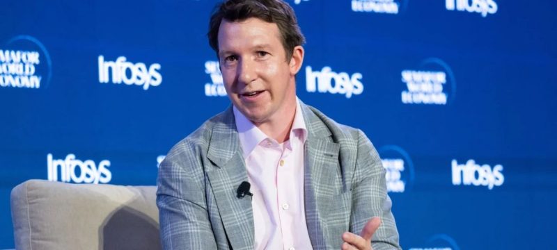 We Need to Stop AI Developing Without Humans, Says Anthropic Co-Founder