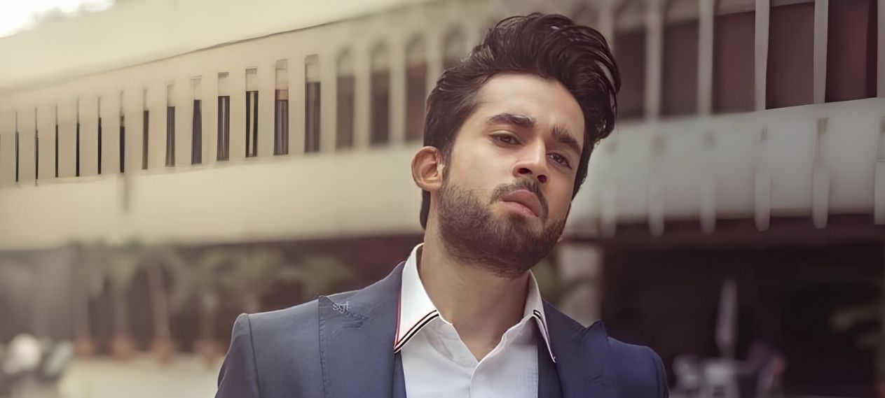 Bilal Abbas Celebrates 33rd Birthday, Receives Warm Wishes from Friends and Colleagues