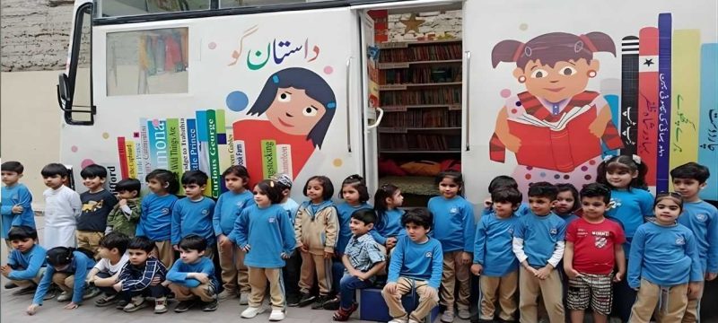 Lahore to Launch Libraries on Wheels Project in Government Schools