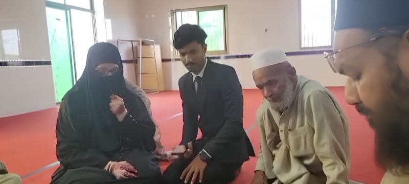 US Woman Travels to Pakistan, Converts to Islam and Marries Social Media Friend