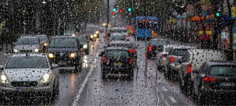 Karachi Weather Update Brings More Light Rain Amid Muggy Conditions