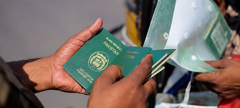 Pakistan Embassy Temporarily Defers E-Passport Services in UAE