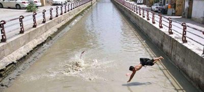 Peshawar Bans Swimming and Boating as Monsoon Flood Risks Increase