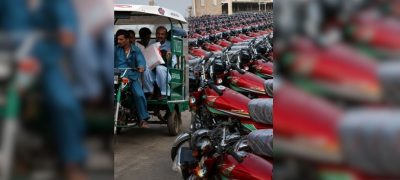 Rickshaw Sale Reaches New High as Pakistanโs Two-Wheeler Market Sets FY26 Record