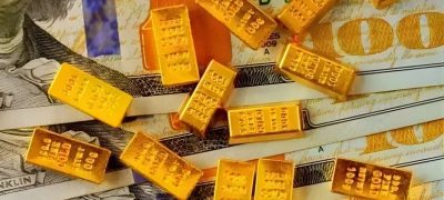 Gold Prices Fall in Pakistan as Global Bullion Rates Decline