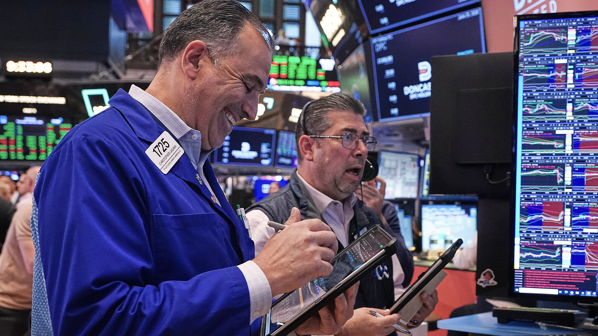Global Stock Markets Surge as AI Earnings Boost Investor Confidence