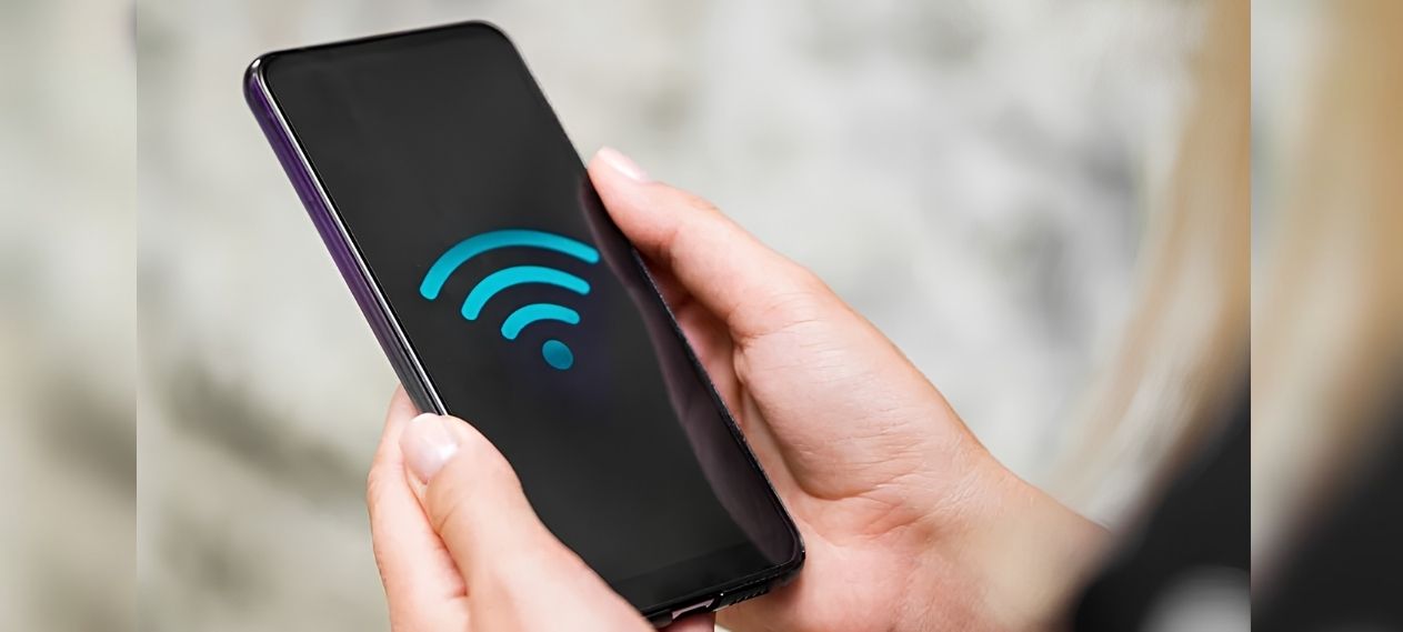 KP Launches Free Public Wi-Fi Project Across Peshawar