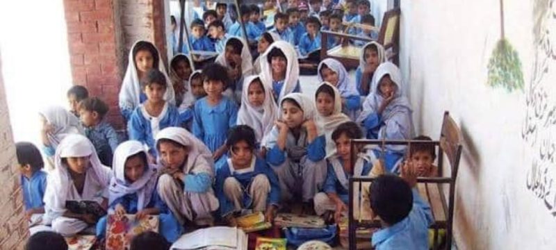 Girls Record 72% Pass Rate in Punjab Matric Results, Leading Boys at 55%