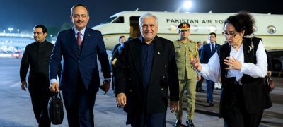 Ishaq Dar Arrives in Jordan for Jerusalem Ministerial Meeting