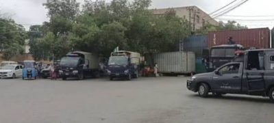 Karachi Traffic Update Police Close Roads Near Press Club for PTI Protest