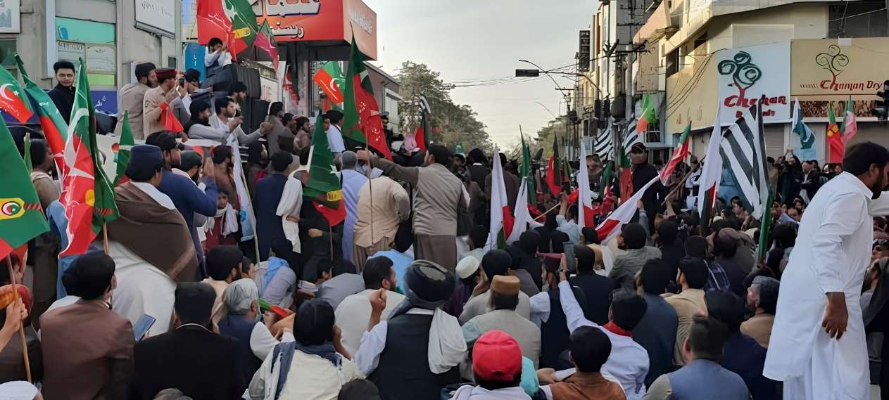 Long March Set for September 27, KP CM Confirms