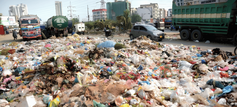 Two Infants Found Abandoned At Jamshoro Garbage Dump
