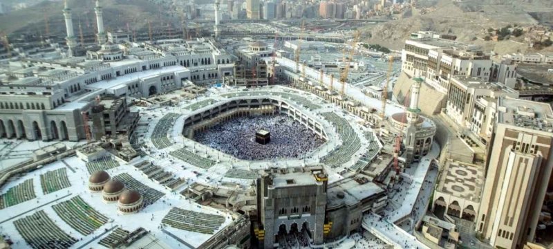 Saudi Arabia Issues Emergency Alerts Over ‘Potential Danger’ in Jeddah, Makkah, Taif
