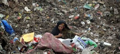 Woman Attacked by Residents After Child Found Near Karachi Garbage Dump