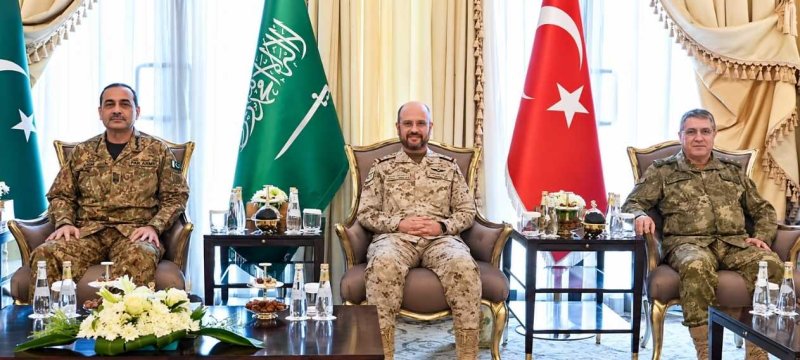Emergency Defence Talks in Riyadh — What Are Pakistan Saudi Arabia and Turkiye Preparing For?