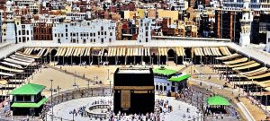 Masjid Al-Haram Marks 100 Years of Salah Under One Imam
