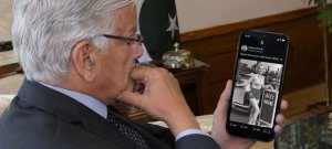 Pakistan’s Defense Minister’s Favorite Pastime is Interacting With Bots on X