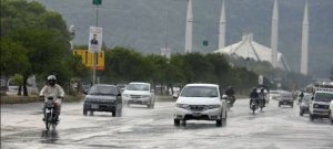 Rain Intensifies Cold in Punjab as More Showers Expected in Islamabad