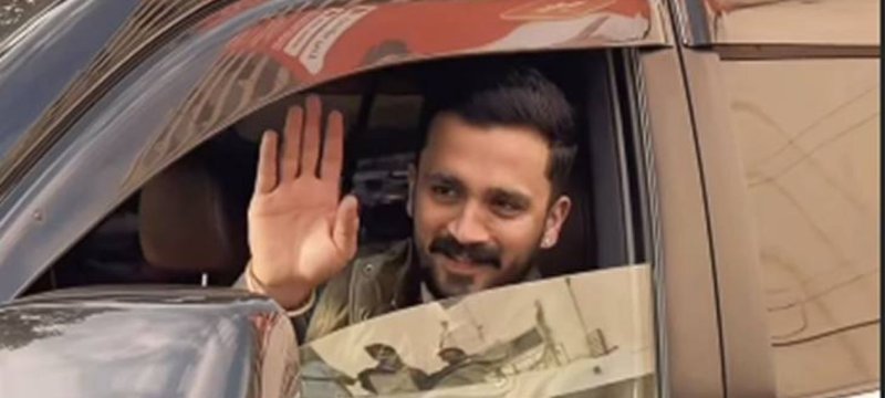 Rajab Butt’s Land Cruiser Seized in Lahore Over Alleged Fake Number Plate
