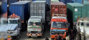 Karachi Port Transporters Threaten Strike Over Parking Land